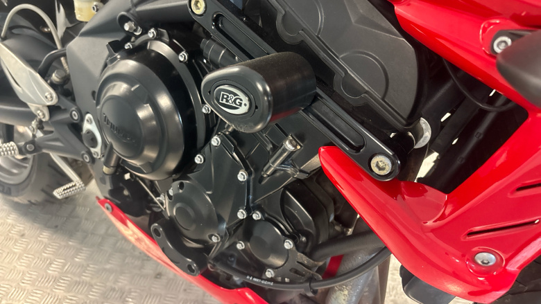 Triumph Street Triple R (12MY)